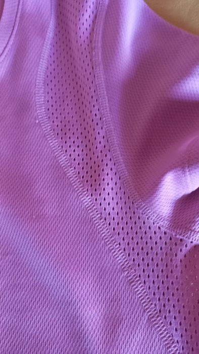 Футболка жіноча Nike