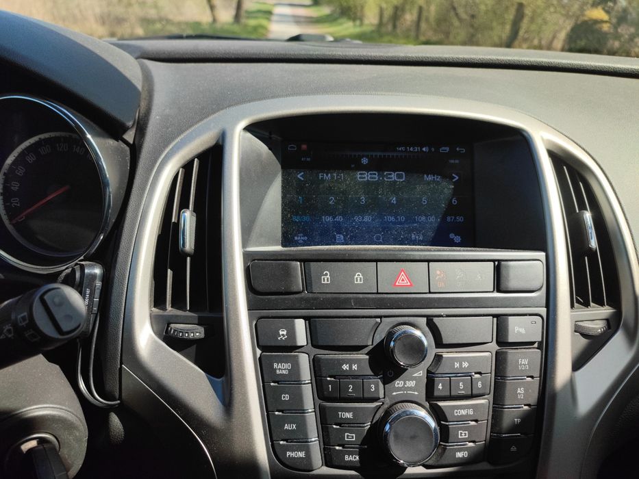Opel Astra J Sports Tourer Android PDC Tempomat Hak