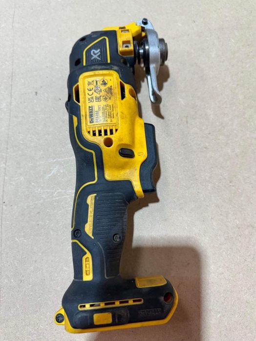 Devalt wyrzynarka i narzedzie wielofunkcyjene