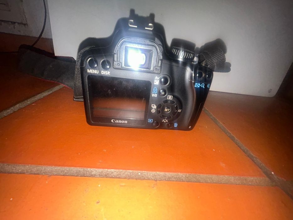 Câmara fotográfica Canon