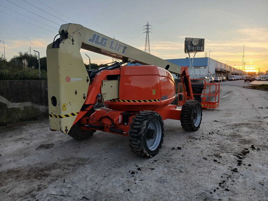 2012 JLG 600AJ plataforma articulada Diesel 20 metros
