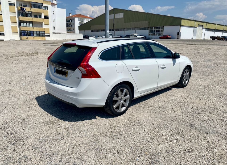 Volvo V60 2.0 D2 Momentum