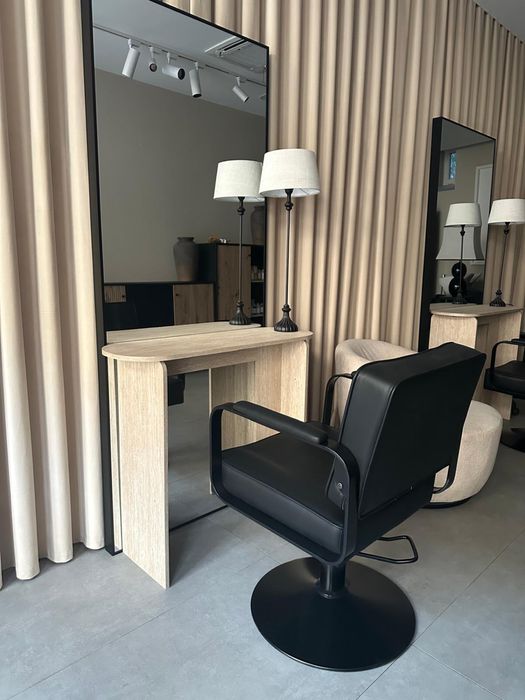 Oferta 2 poltronas individuais cabeleireiro senhora