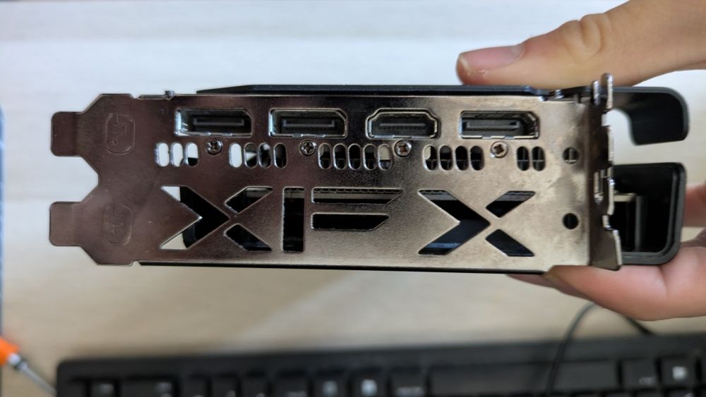 XFX RX 6600 8GB - Avariada