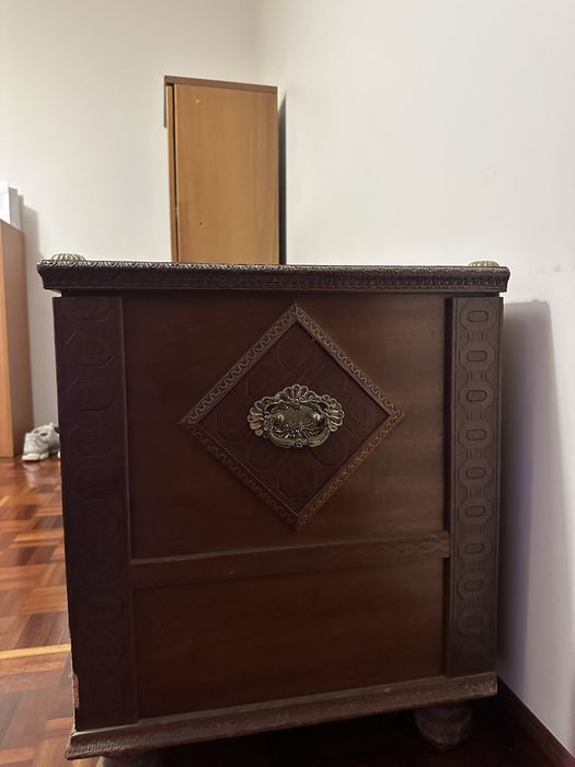Vendo arca antiga