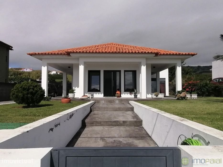 Venda Moradia