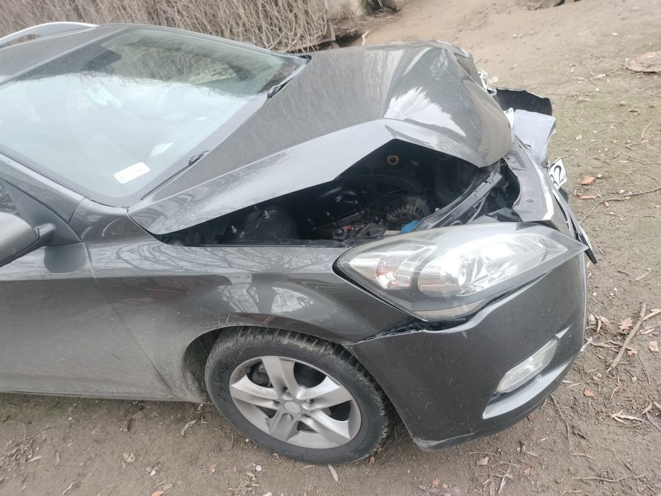 Kia Cee'd 2011 Kombi – USZKODZONA PRZODEM – Nowe: Sprzęgło, Hamulce, K