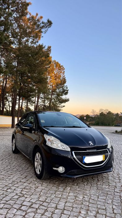 Peugeot 208 1.2