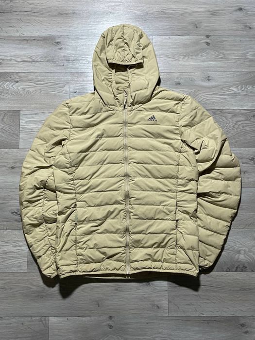 Adidas чоловічий мікропуховик