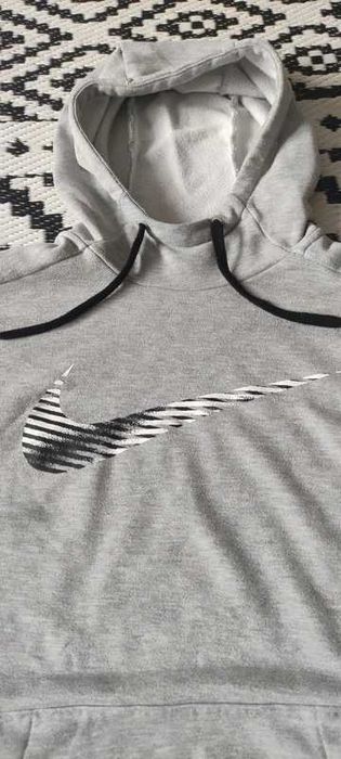 Bluza Nike Dri-fit z kapturem logo szara