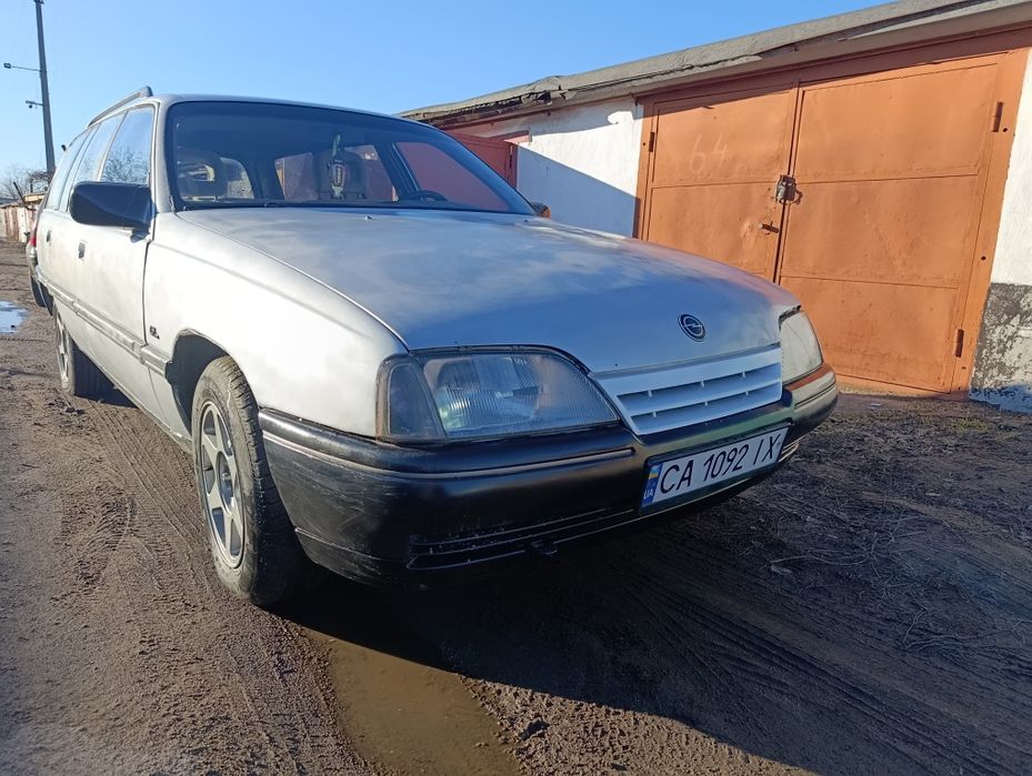 Опель Омега 2.0 бензин/газ (газ вписаний)