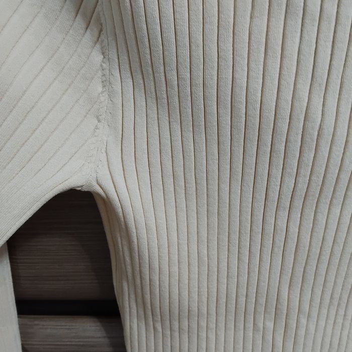 Кофта світер Mango