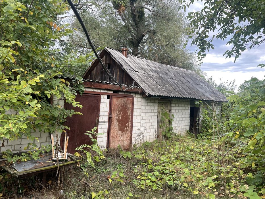 Продам будинок під ремонт