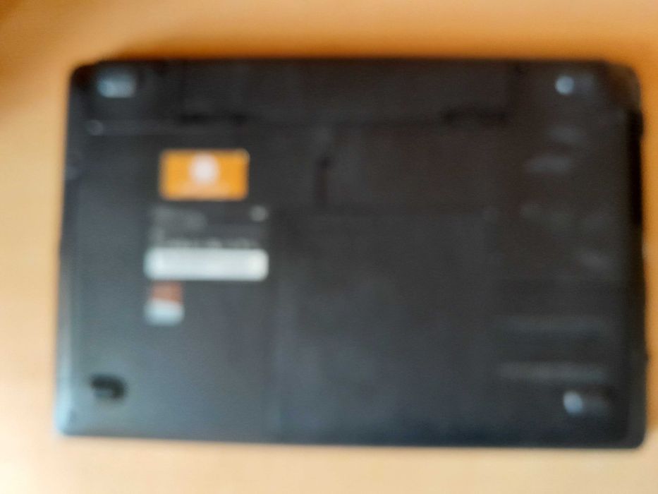 Laptop Samsung NP 300 ESE - A 02DE