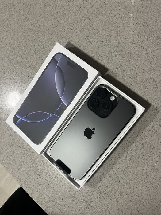iPhone 16 pro 256GB