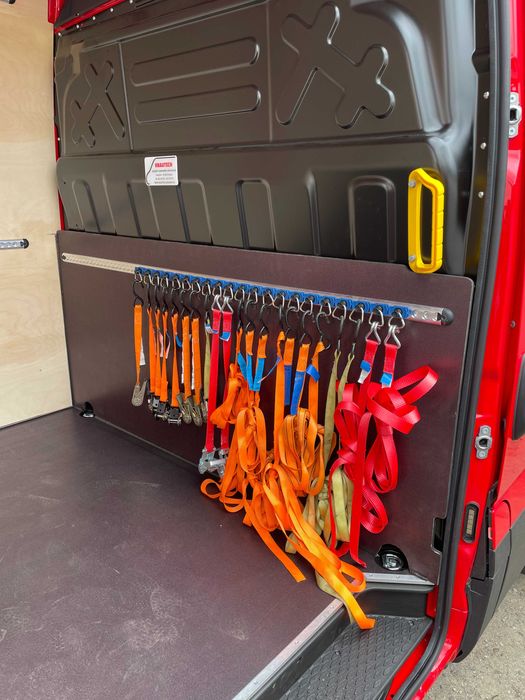 Przeprowadzki Kuba Łopacki, transport, przewóz, kompleksowa obsługa 24