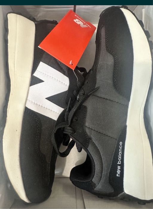 Кросівки New Balance 327