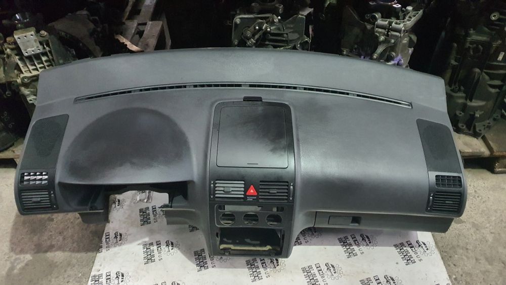 Торпеда, подушка, ремні Volkswagen Touran, тоуран