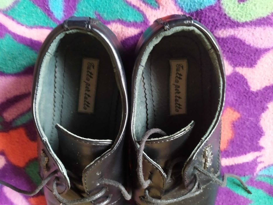 Buty wizytowe do garnituru ładne rozm. 39