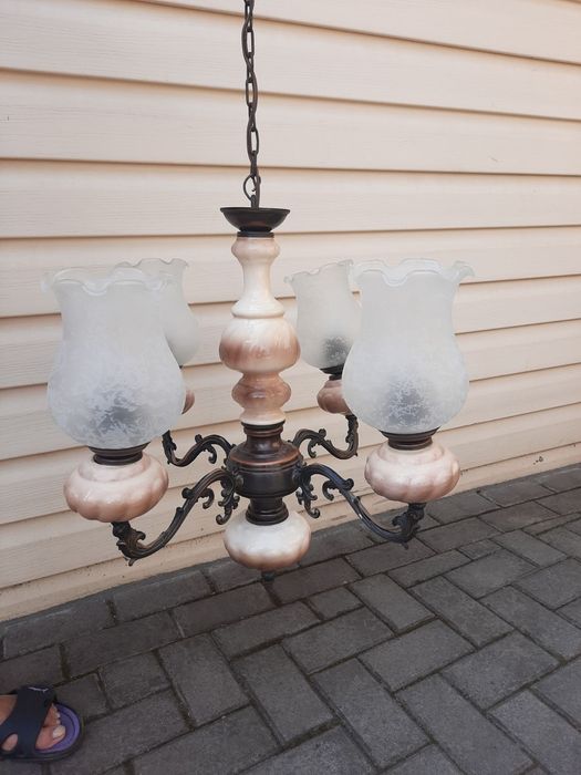 Люстра  4 лампы фарфоровая