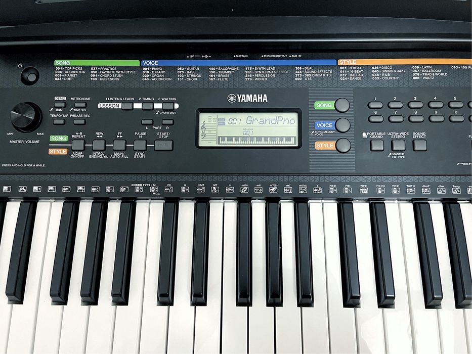 Синтезатор Yamaha E-253! Крута модель!клавіші.