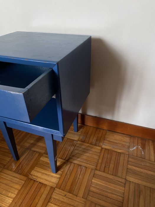 Mesa vintage cabeceira