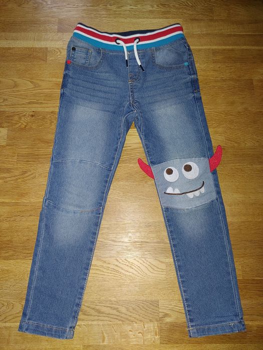 Spodnie chłopięce jeansowe R. 110