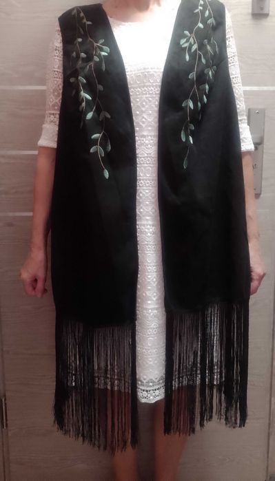 (46/48) (3XL/4XL) Czarna kamizelka kowbojska z frędzlami