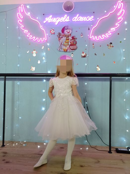 Сукня для дівчинки