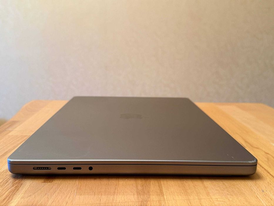 MacBook Pro 16 M1 Pro 16/512 gb 2021