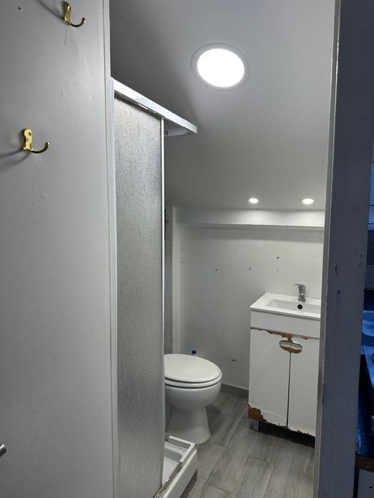 Arrendo Sótão T0+1  em Linda a velha