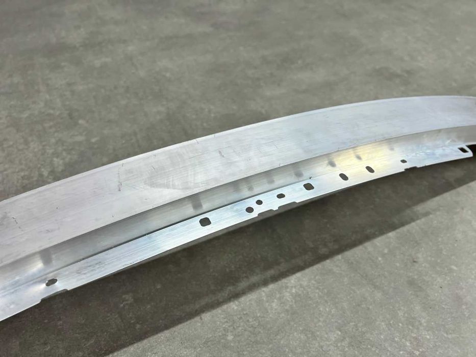 Підсилювач переднього бампера - Mercedes Benz ( C  W204 ) A2046205834