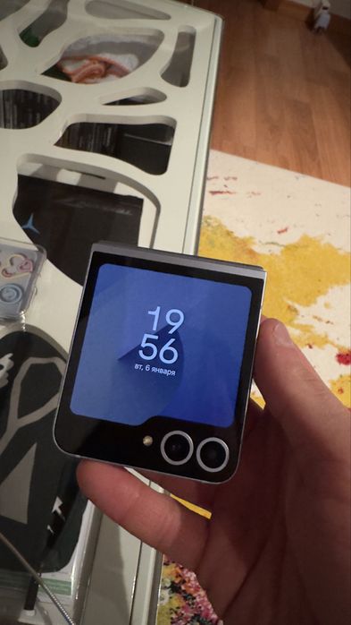 Samsung galaxy z flip 6 azul como novo