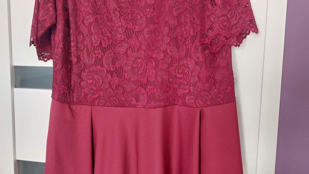 Sukienka maxi bordo