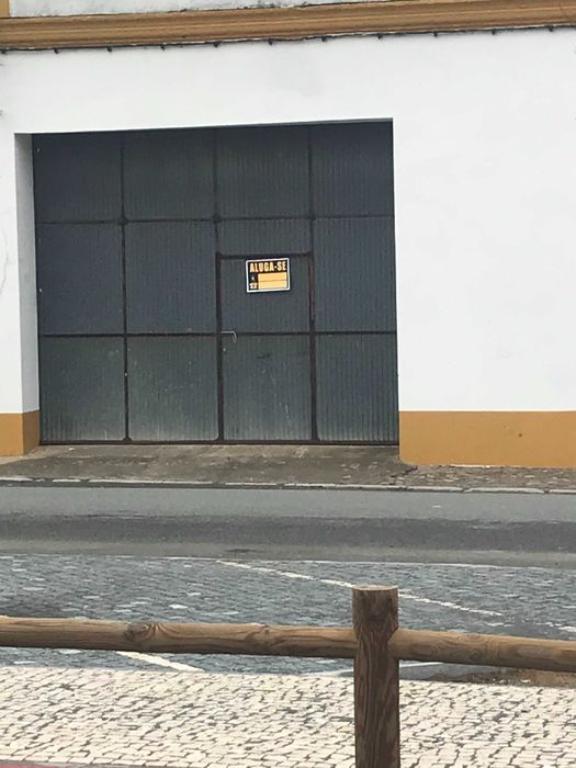 Cuba arrenda  armazem garagem