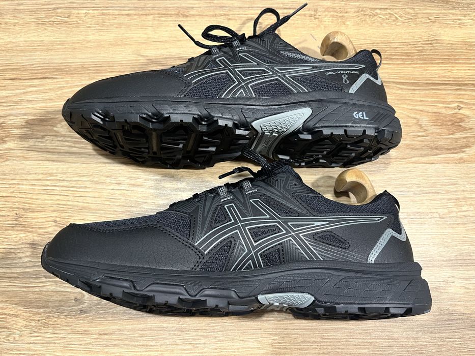 Кросівки Asics Gel-Venture 8 Нові в коробці.  Розмір 43(27,5 см.)