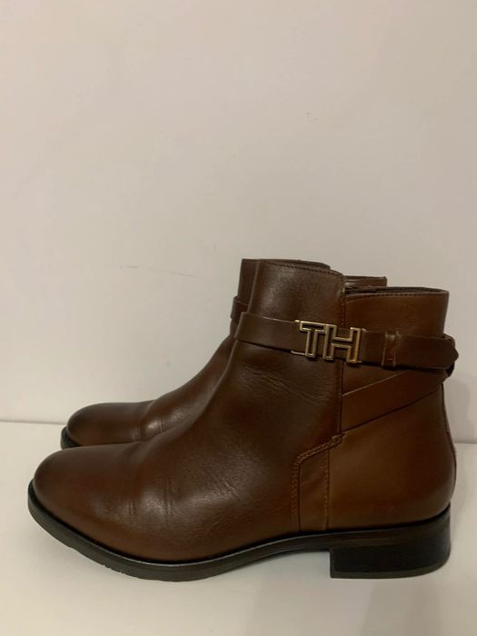 Buty samskie Tommy Hilfiger 40