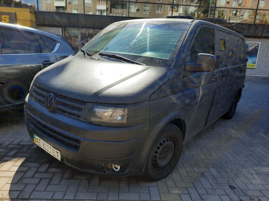Volkswagen T5 броньований