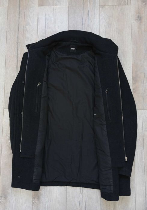 Пальто шерстяное куртка Hugo Boss L размер cashmere-wool