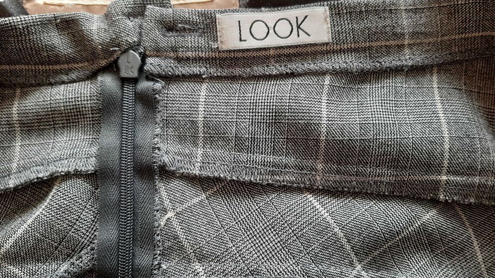 Spódnica kratka szara falbana Look 38 M elegancka oryginalna