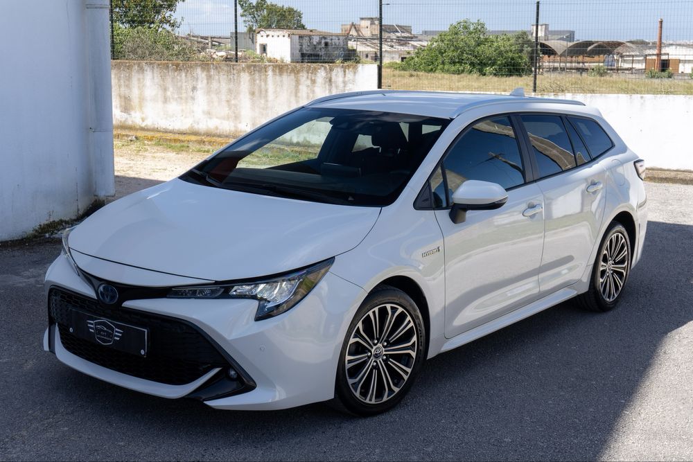 Toyota Corolla Touring Sports 1.8 Hybrid ComfortPlusP Sport (financiamento disponível)