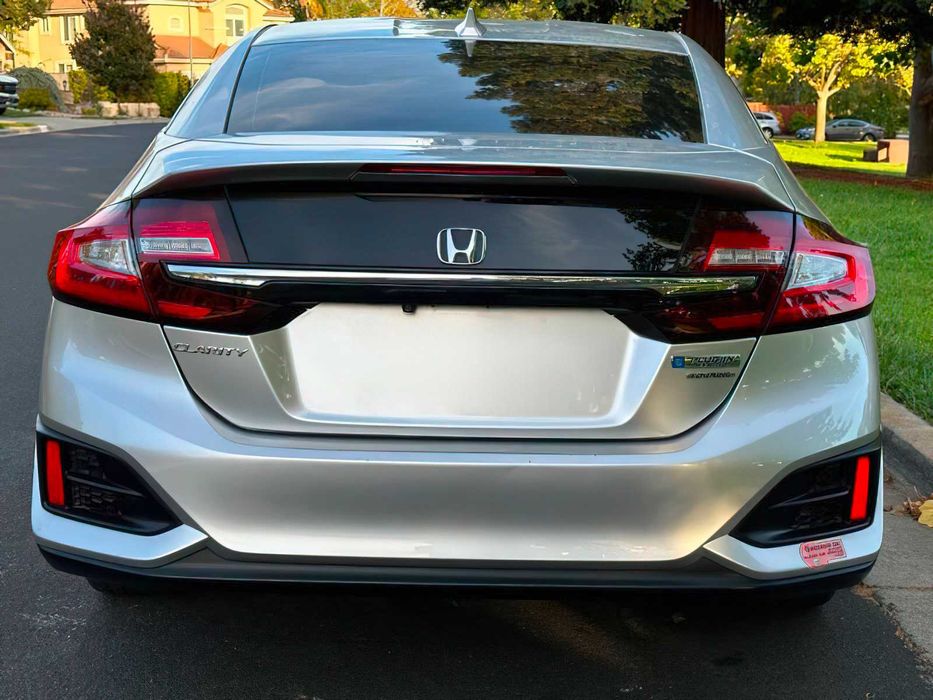 Honda Clarity      2018