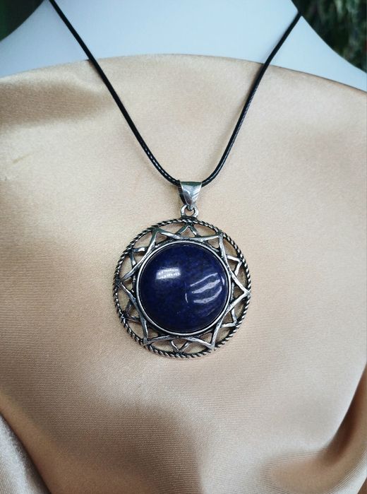 Naszyjnik Lapis lazuli - właściwości