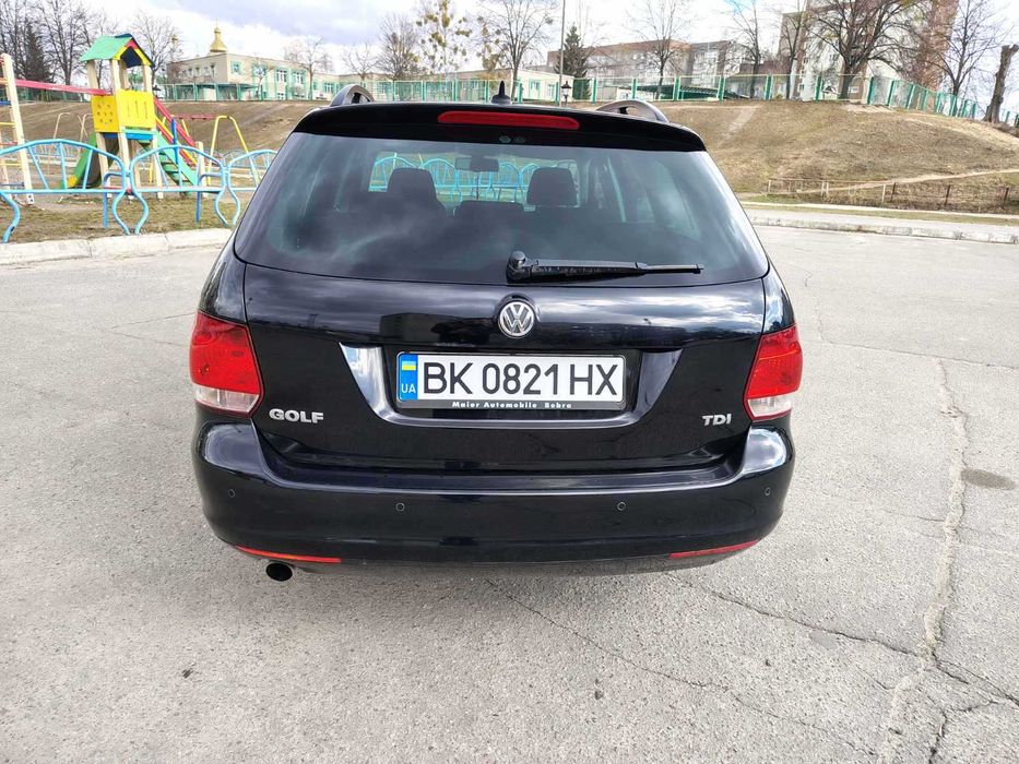 VW Golf VI  1,6tdi у дуже гарному стані