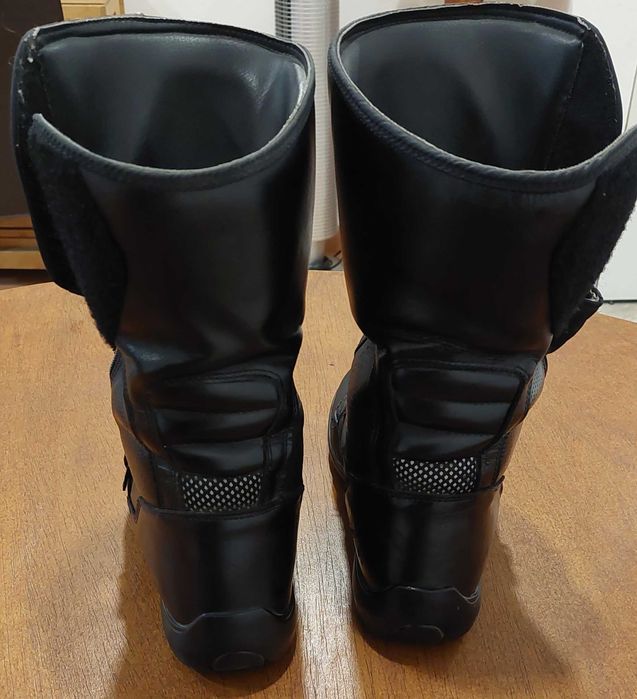 Botas  DAINESE  Impecáveis