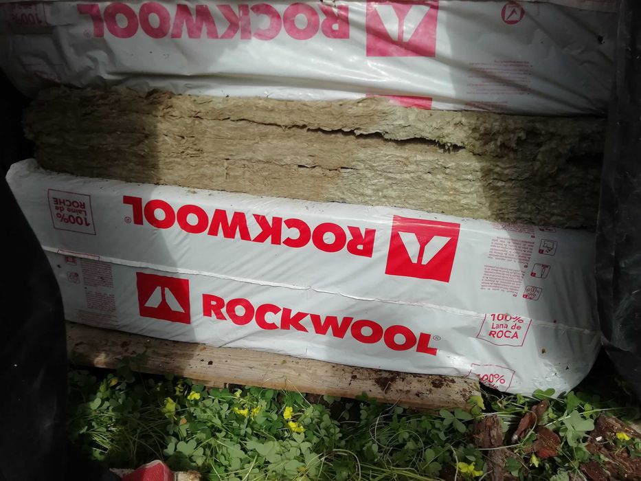 Vendo Lã de Rocha Rockwool (3 pacotes)