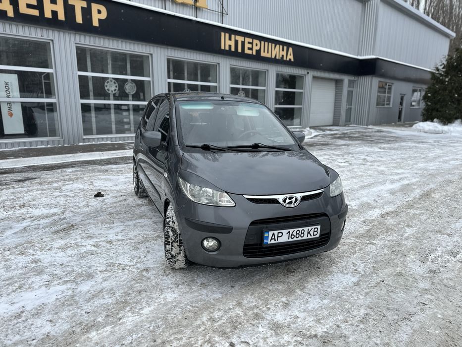 Hyundai і10 Офіційна