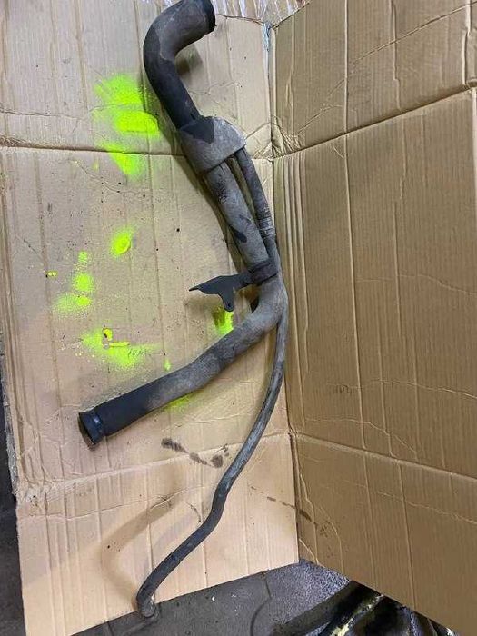 Патрубок радиатора нижний Vito W638 CDI OM611 — рабочий