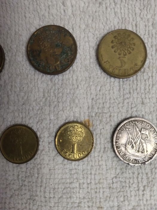 10 moedas de escudo Portugal