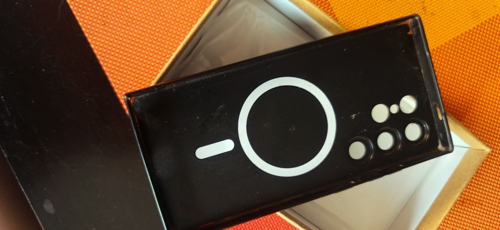 Samsung Galaxy S24 Ultra 512GB — Como Novo (Sem Uso) + Capa MagSafe